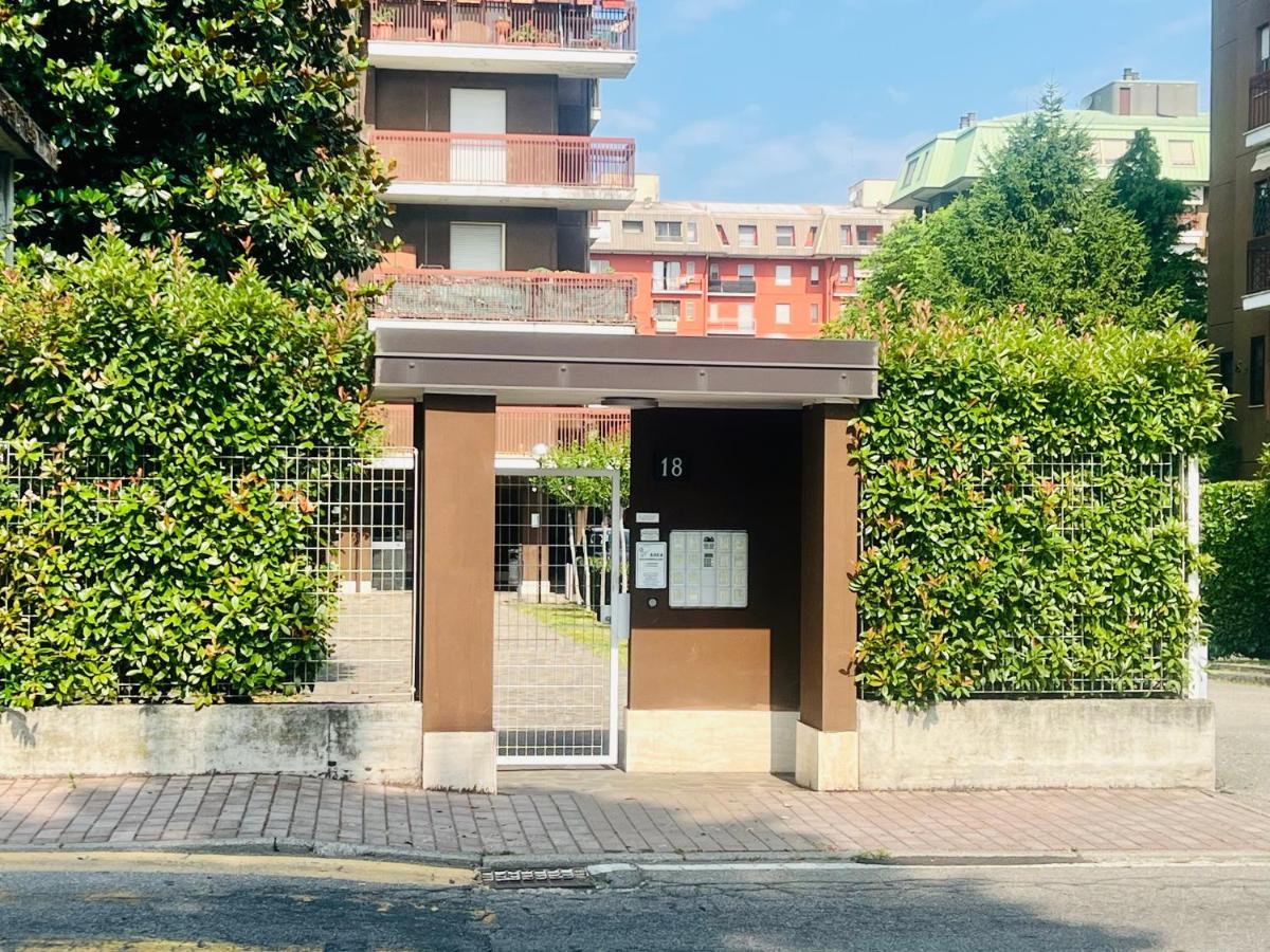 Apartamento Assago Amazing Flat Exterior foto